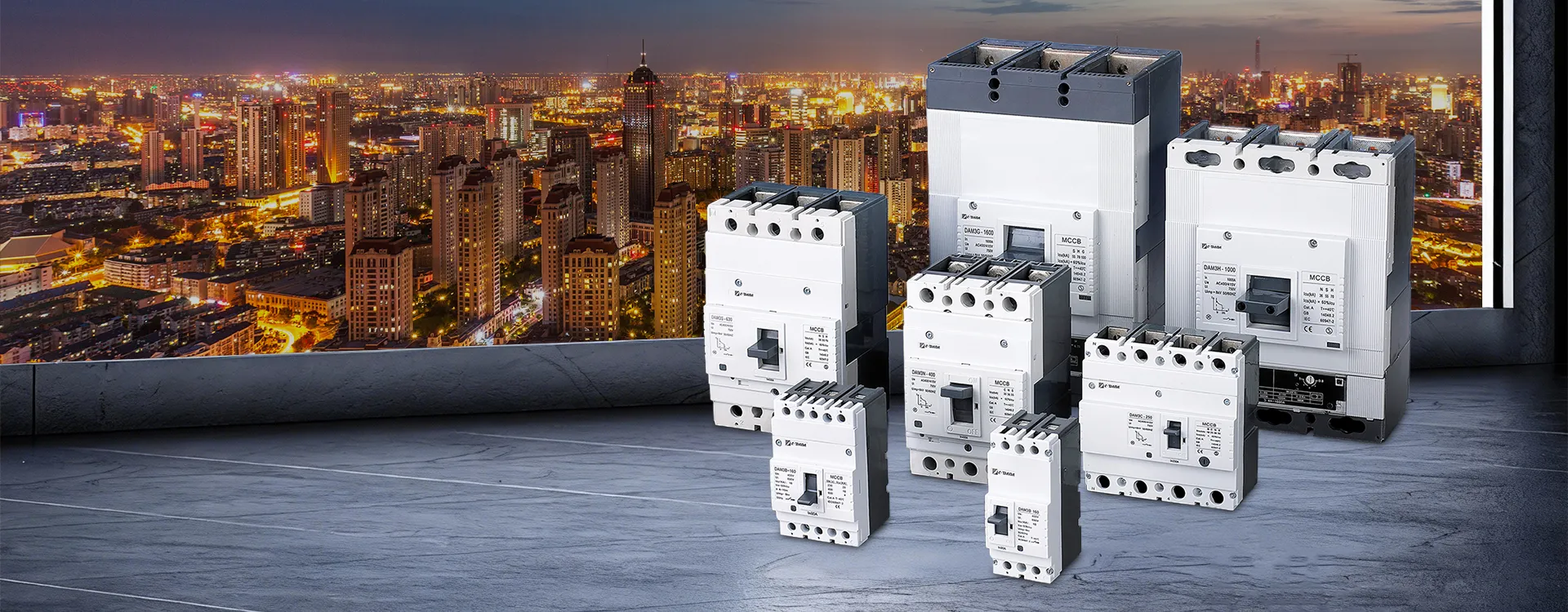 CDADA OEM ODM الشركة المصنعة لقواطع الدائرة - MCCB MCB المخصص لتطبيقات UPS الخاصة بمصعد HVAC